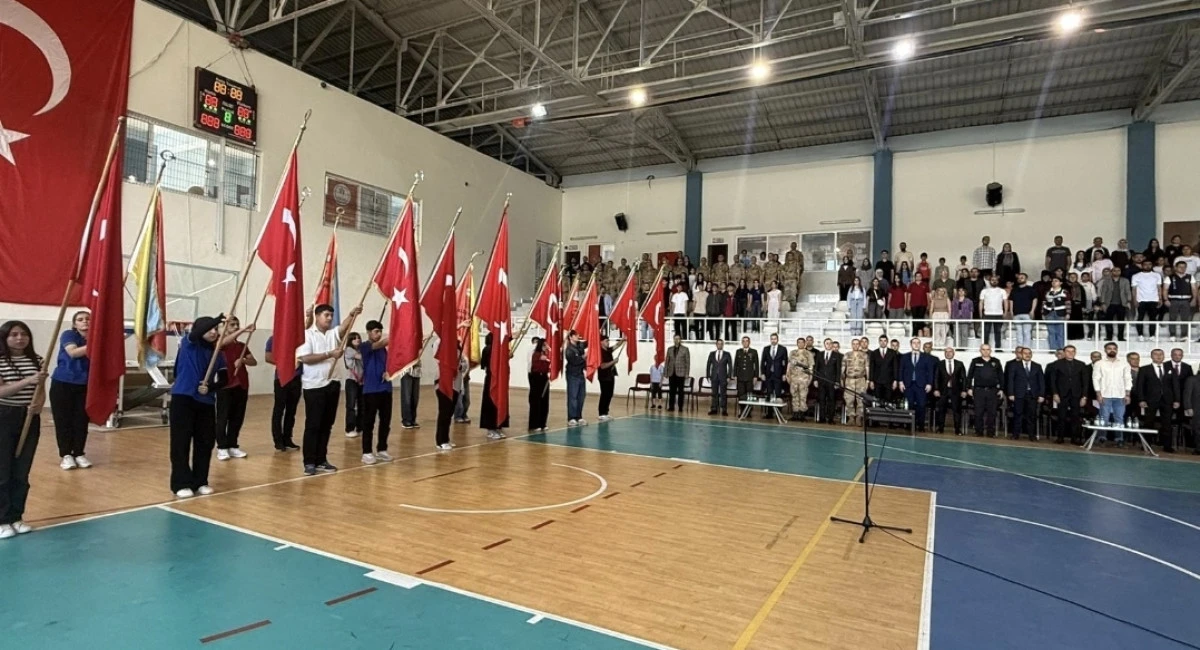 19 Mayıs Silvan&rsquo;da Coşkuyla Kutlandı