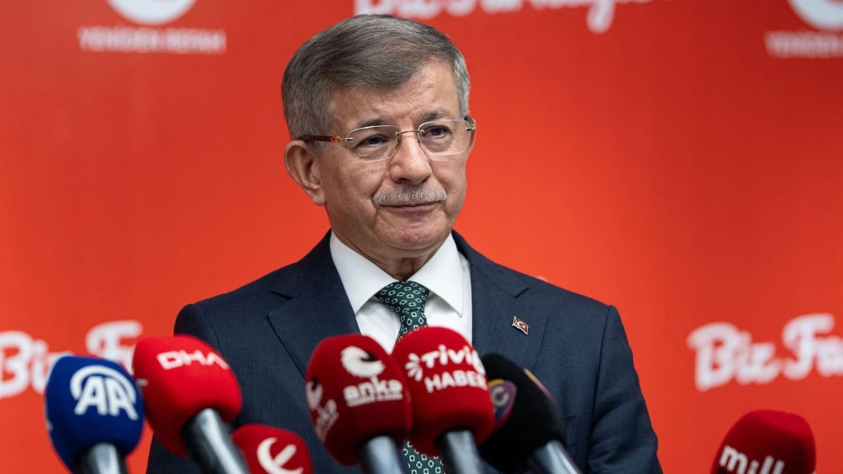 Ahmet Davutoğlu: T&uuml;rk K&uuml;rt&rsquo;e, K&uuml;rt T&uuml;rk&rsquo;e g&uuml;venecek