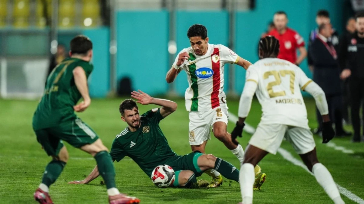 Amedspor İstanbul&rsquo;dan umutlu d&ouml;n&uuml;yor