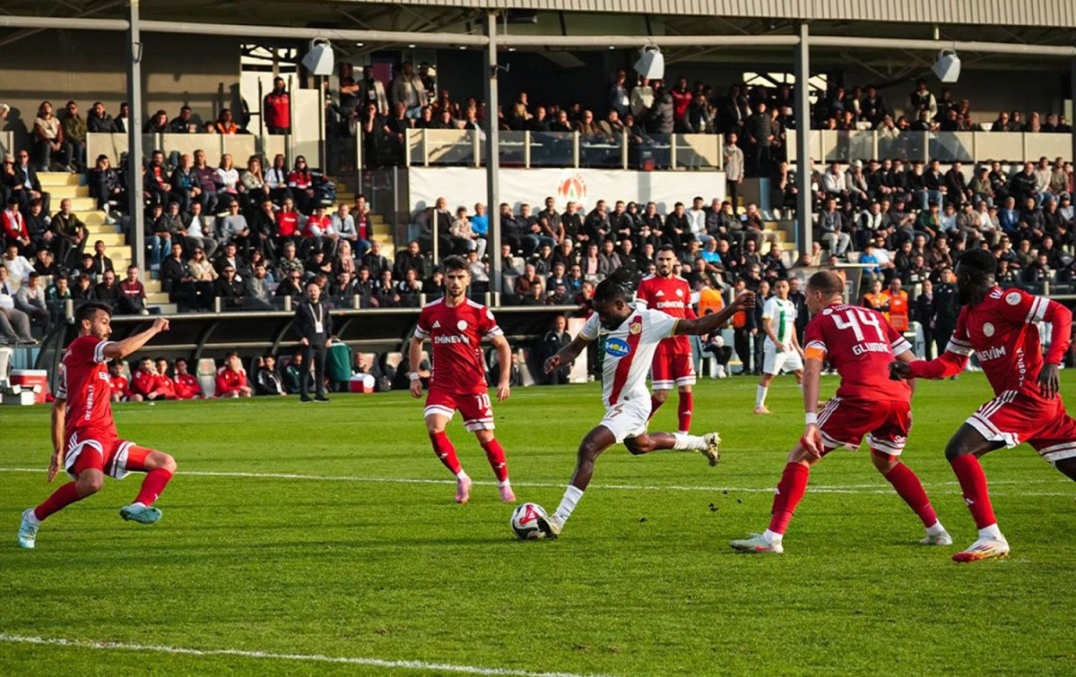 Amedspor uzatmalarda güldü, zirveye ortak oldu