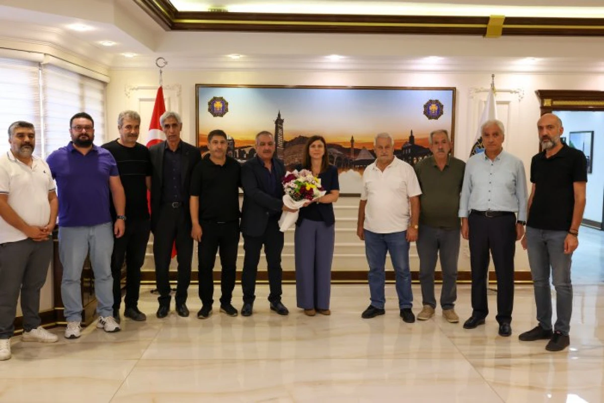 ASKF Başkanı Dayan: &ldquo;100 takım 5 sahada nasıl m&uuml;cadele edecek&rdquo;