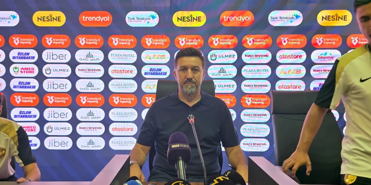 Besnik Hasi: Taraftarımız bize b&uuml;y&uuml;k g&uuml;&ccedil; oldu