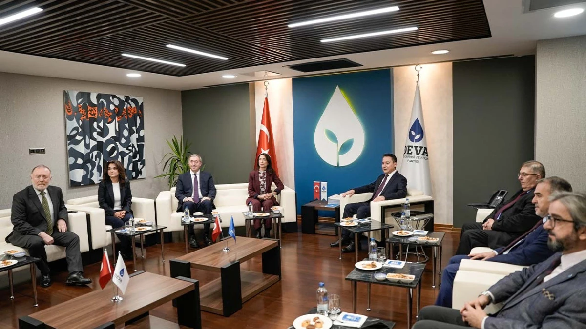 DEM-DEVA g&ouml;r&uuml;şmesi bitti: Bah&ccedil;eli ve i&ccedil; barış vurgusu