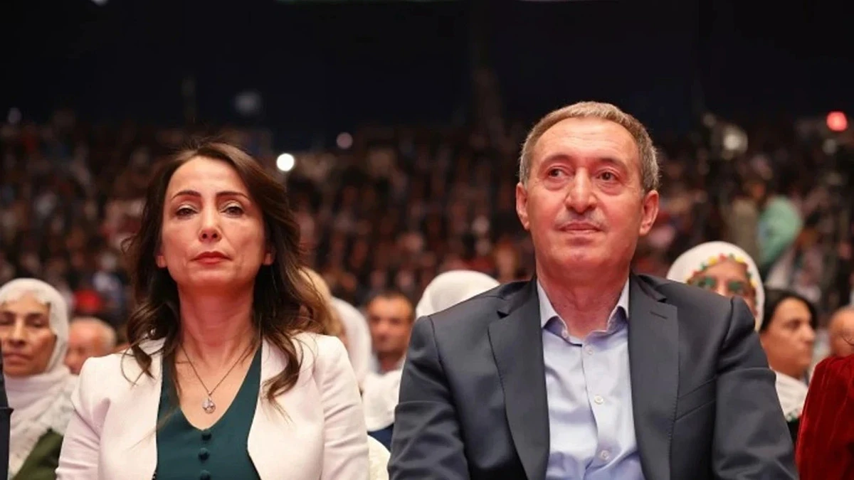 DEM Parti Eş Genel Başkanları Suru&ccedil; Katliamı'nda yaşamını yitiren 33 genci andı