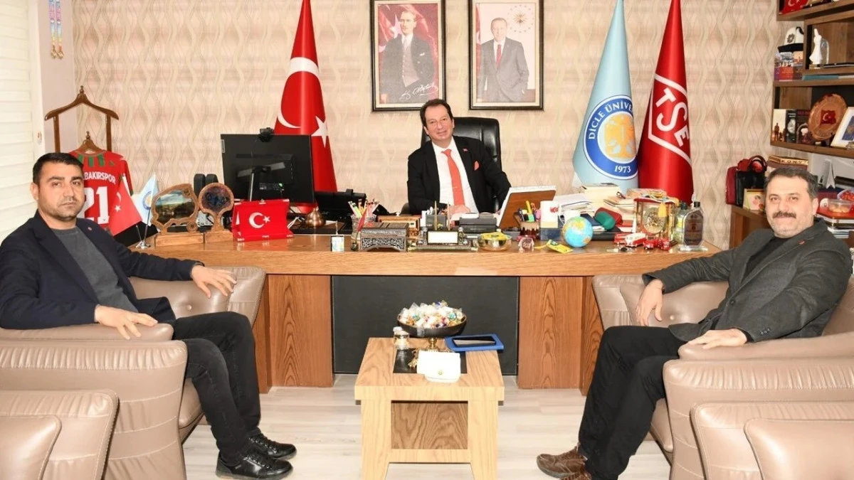 DİSK Dev Sağlık-İş&rsquo;ten Dicle &Uuml;niversitesi Rekt&ouml;rl&uuml;ğ&uuml;&rsquo;ne Ziyaret