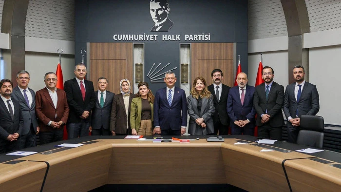 Diyarbakır heyeti &Ouml;zel&rsquo;i ziyaret etti