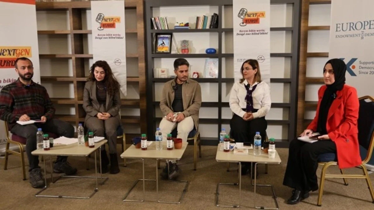 Diyarbakır&rsquo;da 3&rsquo;&uuml;nc&uuml; Gen&ccedil;lik Forumu