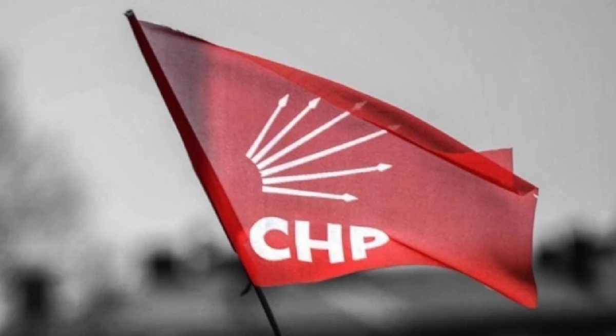 Diyarbakır&rsquo;da CHP il&ccedil;e başkanı ve oğluna kenevir g&ouml;zaltısı!