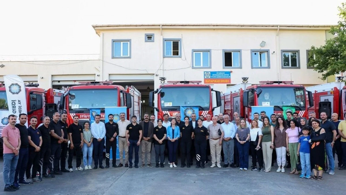 Diyarbakır&rsquo;da itfaiye filosuna 20 yeni ara&ccedil;