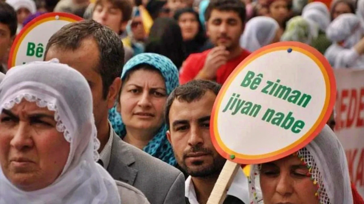 Diyarbakır’da, ‘Kürtçe konuşan anne-çocuk yarışması’