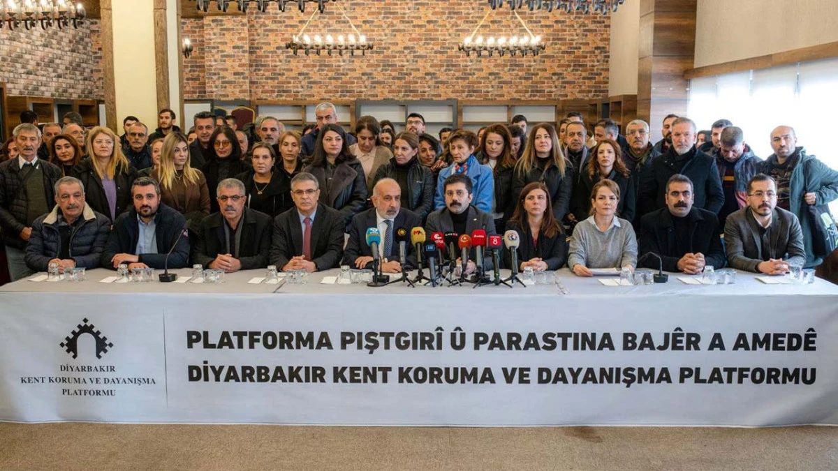 Diyarbakır&rsquo;dan Meclis&rsquo;e &lsquo;K&uuml;rt sorunu&rsquo; &ccedil;ıkarması