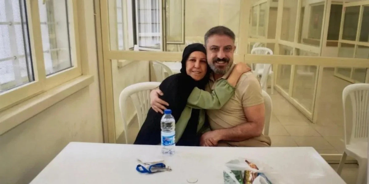 Diyarbakırlı siyasi h&uuml;k&uuml;ml&uuml; a&ccedil;lık grevine başladı