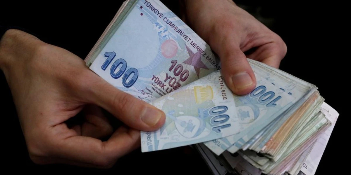 Emeklilere seyyanen zam i&ccedil;in kanun teklifi