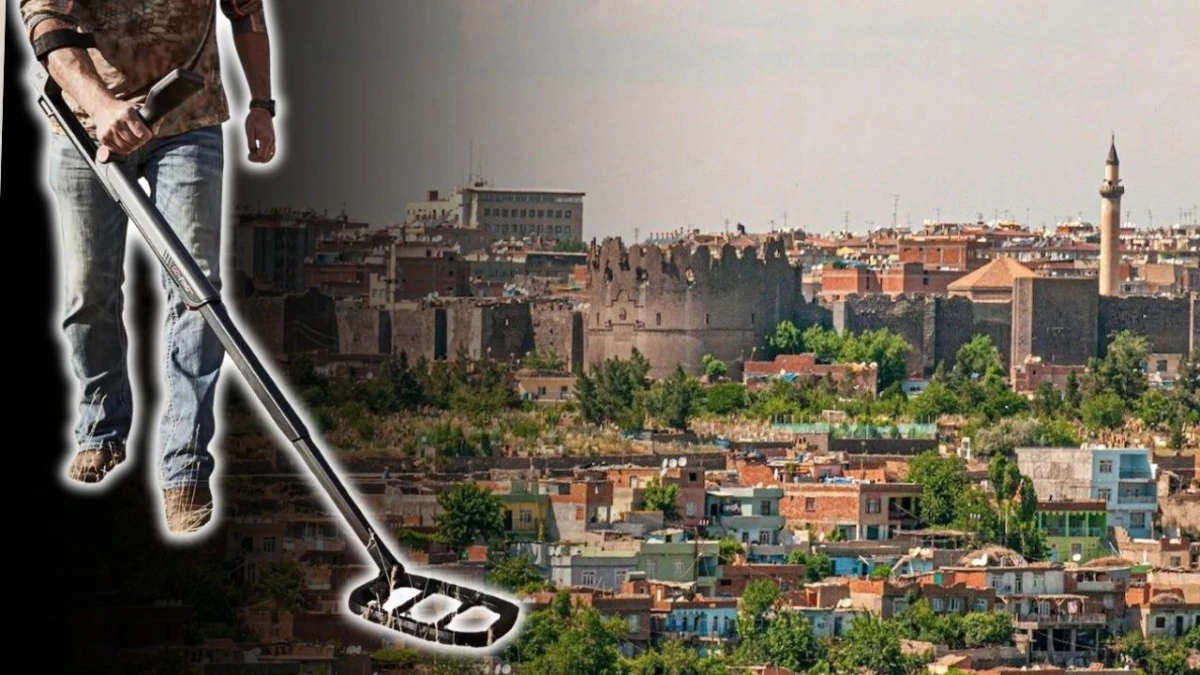 Hazro&rsquo;da ka&ccedil;ak kazıya operasyon: Su&ccedil;&uuml;st&uuml; yakalandılar