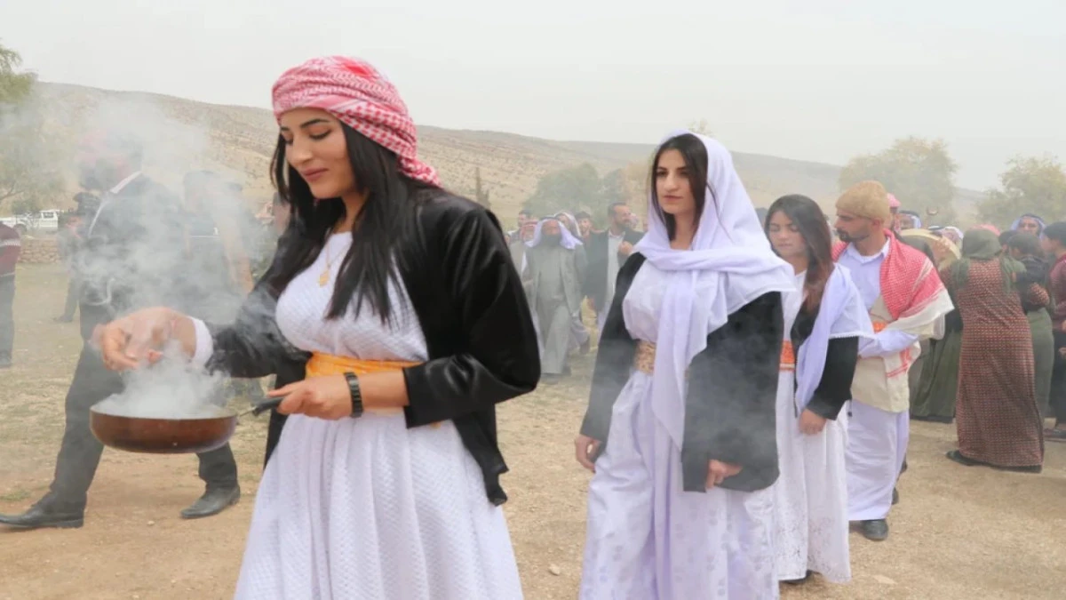 IŞİD mağduru Ezidi kadınlara aylık maaş &ouml;denecek
