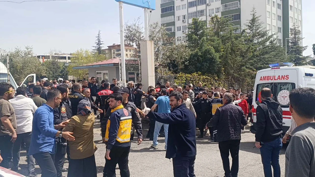 Kahramanmaraş Valisi: 4 &ouml;l&uuml;, 20 yaralı var