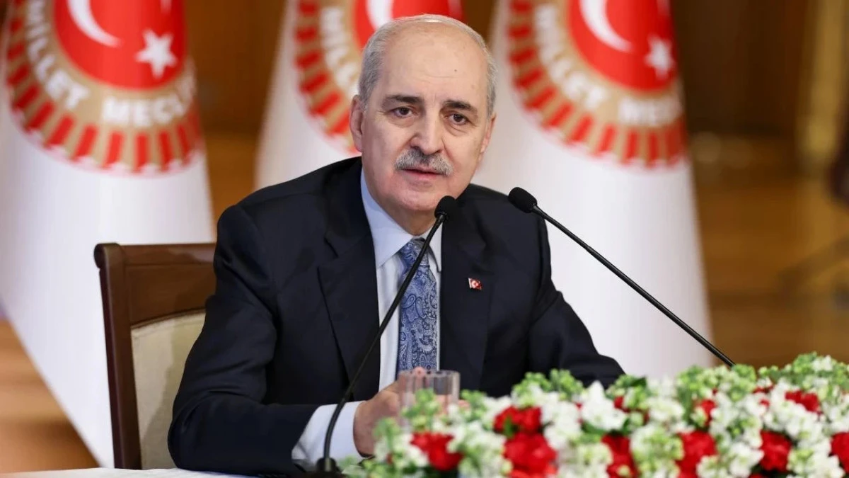 Kurtulmuş'tan &ccedil;er&ccedil;eve yasa turu