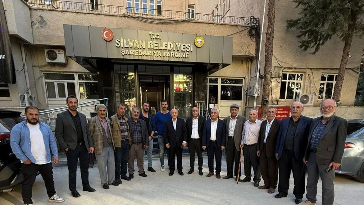 Öz Belediye-İş sendikası bölgede yapılanıyor