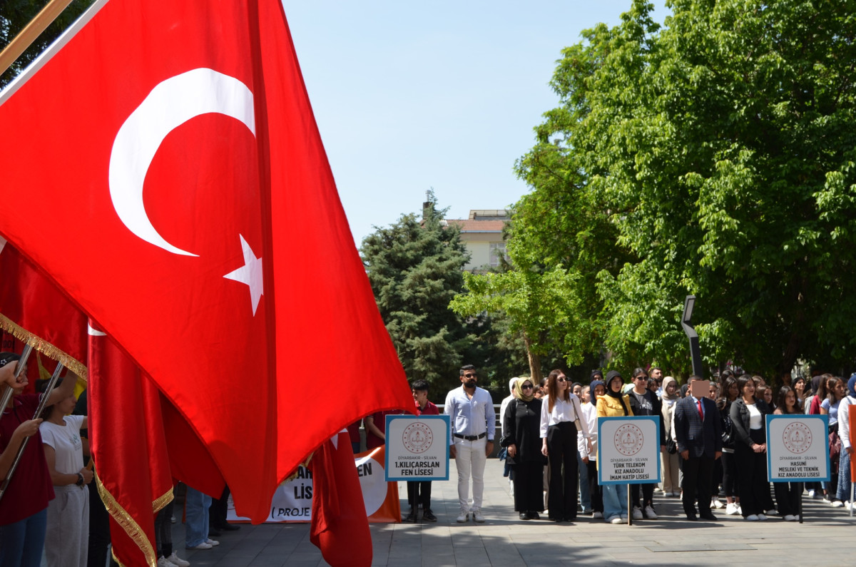 Silvan’da 19 Mayıs coşkuyla kutlandı