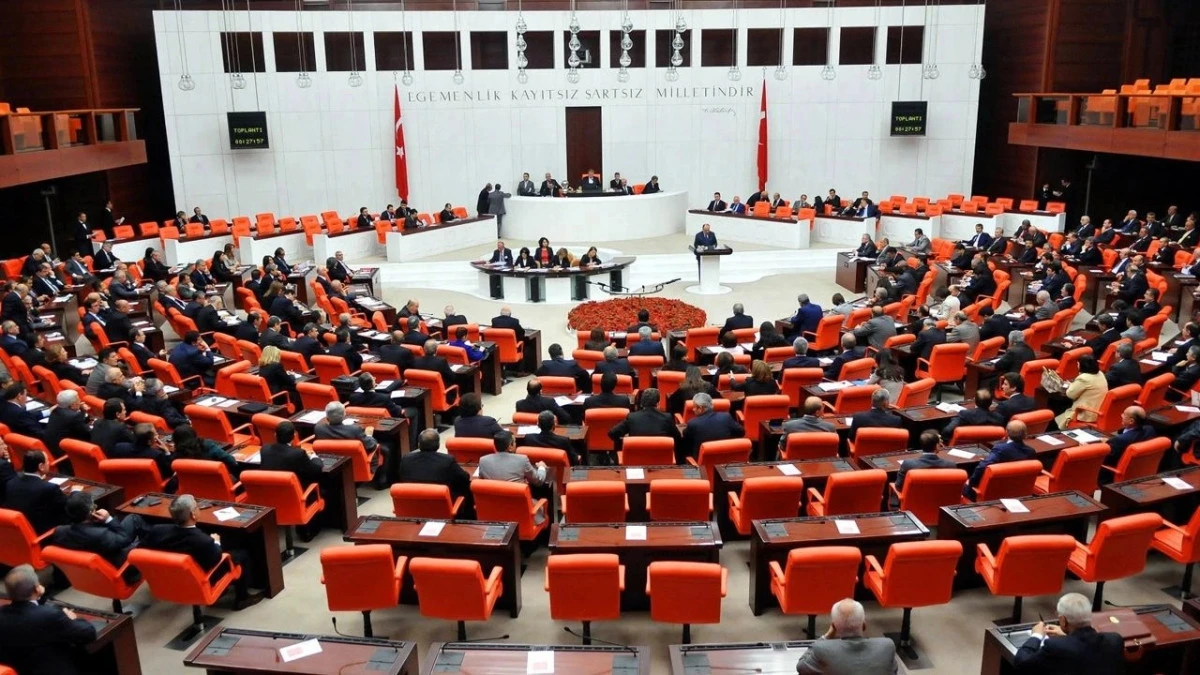 Sırrı Sakık: K&uuml;rt d&uuml;şmanlığında birleştiler