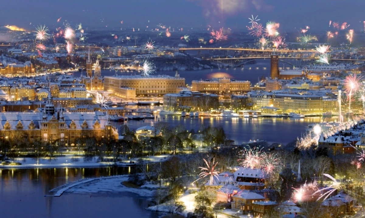Stockholm Yeni Yılı Havai Fişeklerle Karşıladı