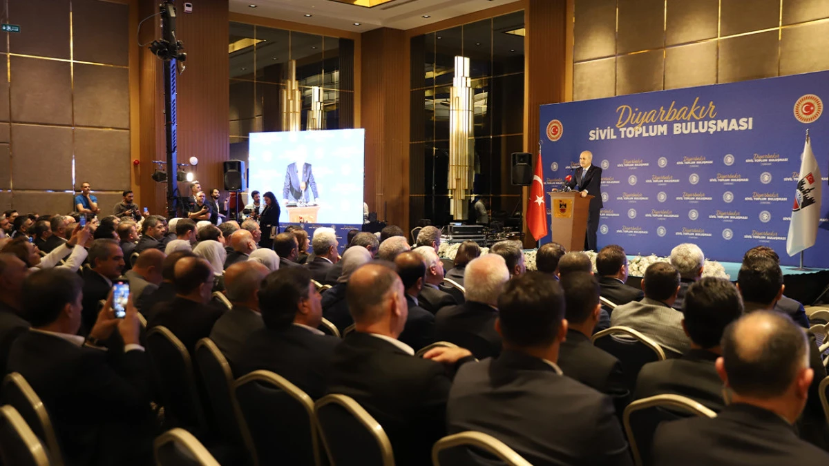 Süreç komisyonu Diyarbakır’da: Bucak ve Validen dikkat çeken konuşma