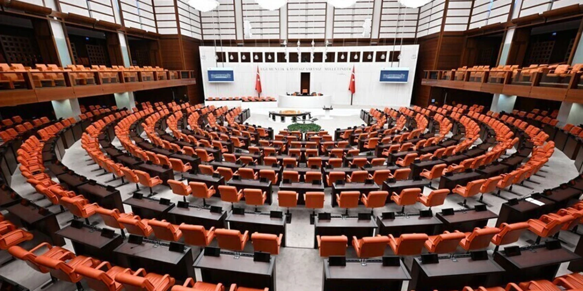 TBMM&rsquo;de ilk 6 madde kabul edildi